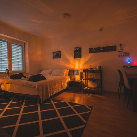 Do Avta Rooms ليوبليانا المظهر الخارجي الصورة