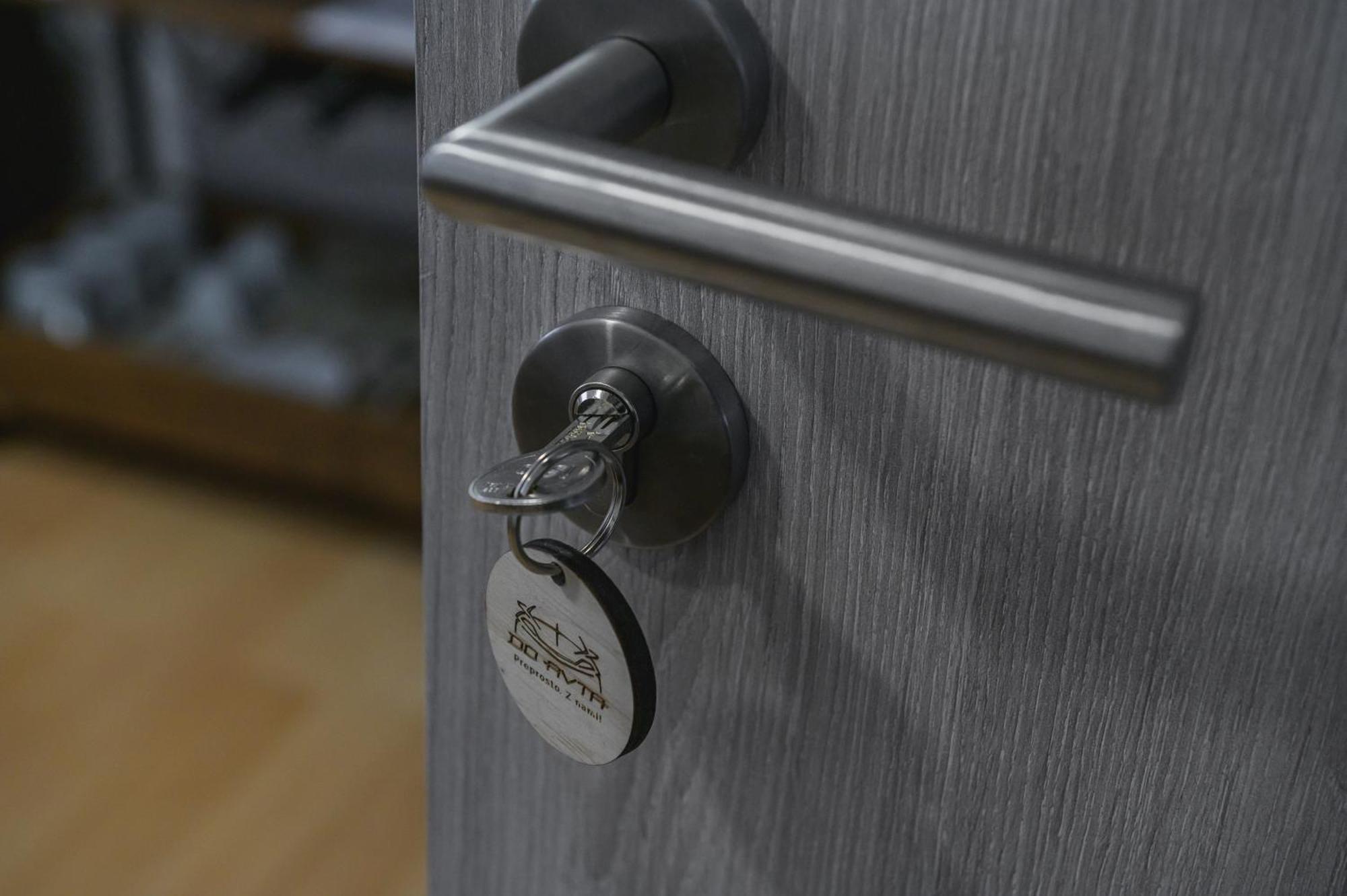 Do Avta Rooms ليوبليانا المظهر الخارجي الصورة