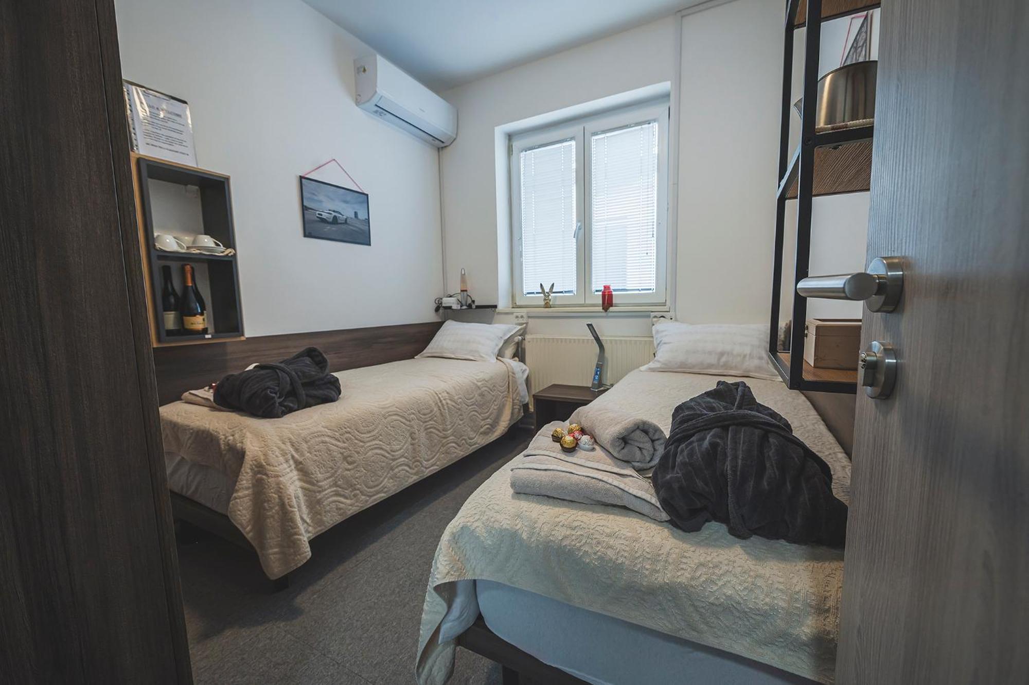 Do Avta Rooms ليوبليانا المظهر الخارجي الصورة