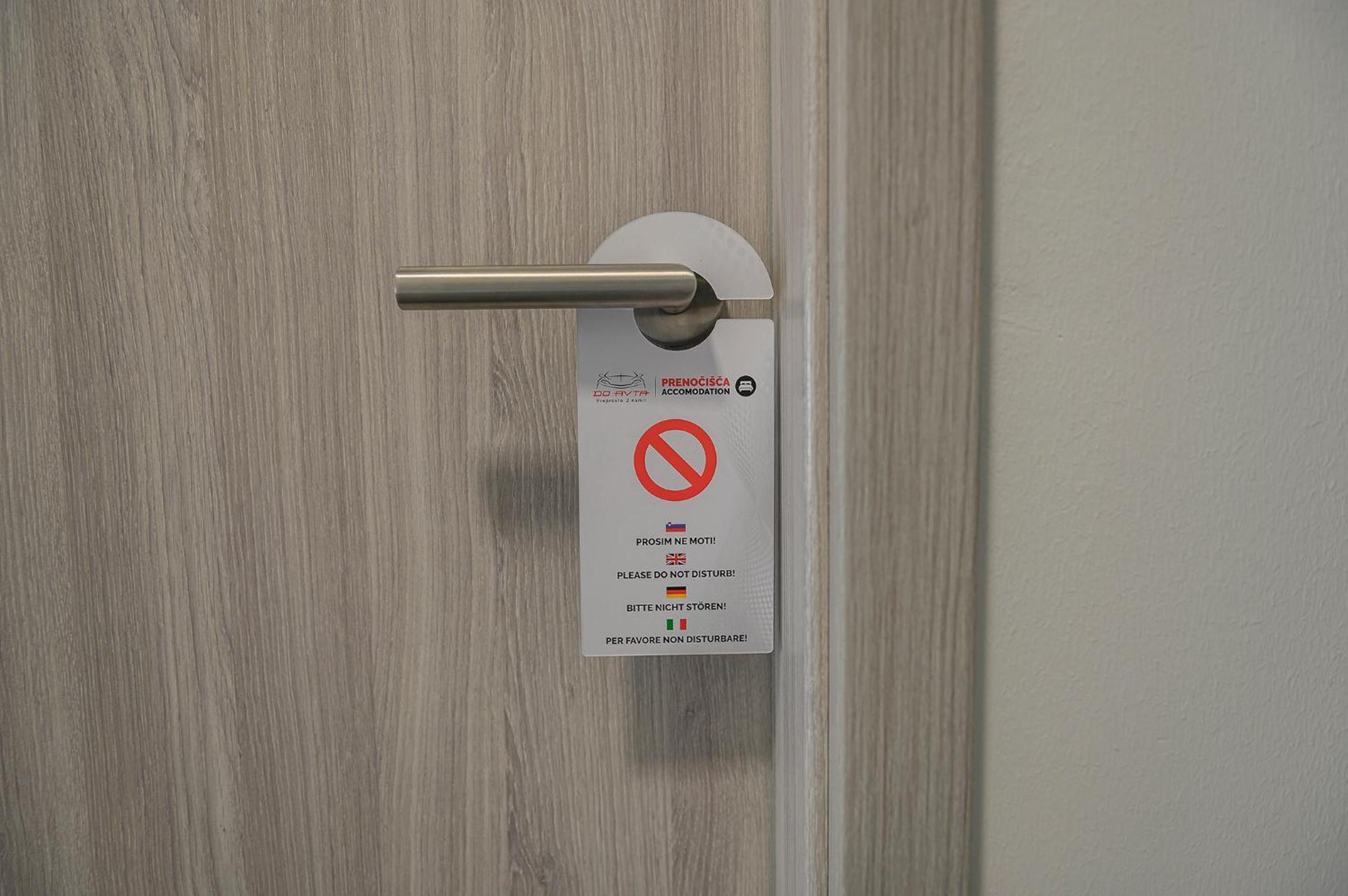 Do Avta Rooms ليوبليانا المظهر الخارجي الصورة