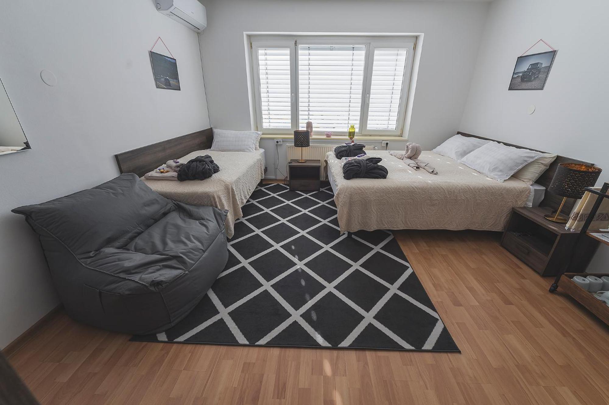 Do Avta Rooms ليوبليانا المظهر الخارجي الصورة